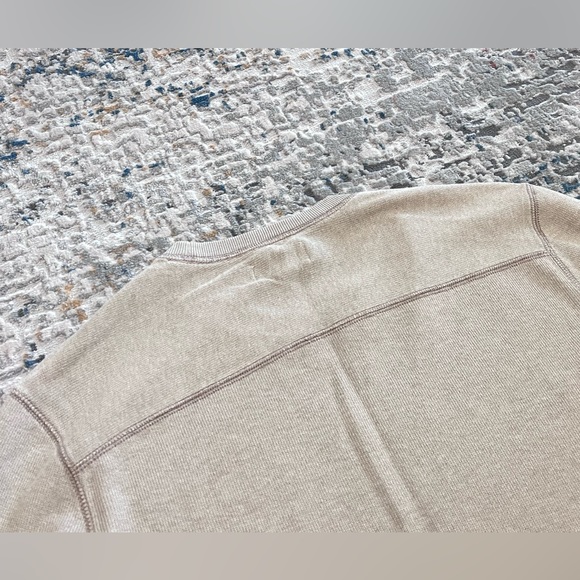 Banana Republic Cotton Crewneck Sweater - Men’s Medium - Picture 5 of 9